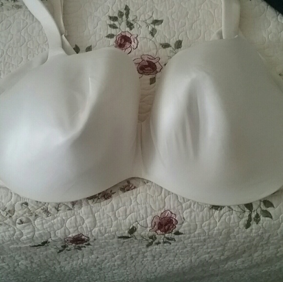 Bra - Picture 1 of 4